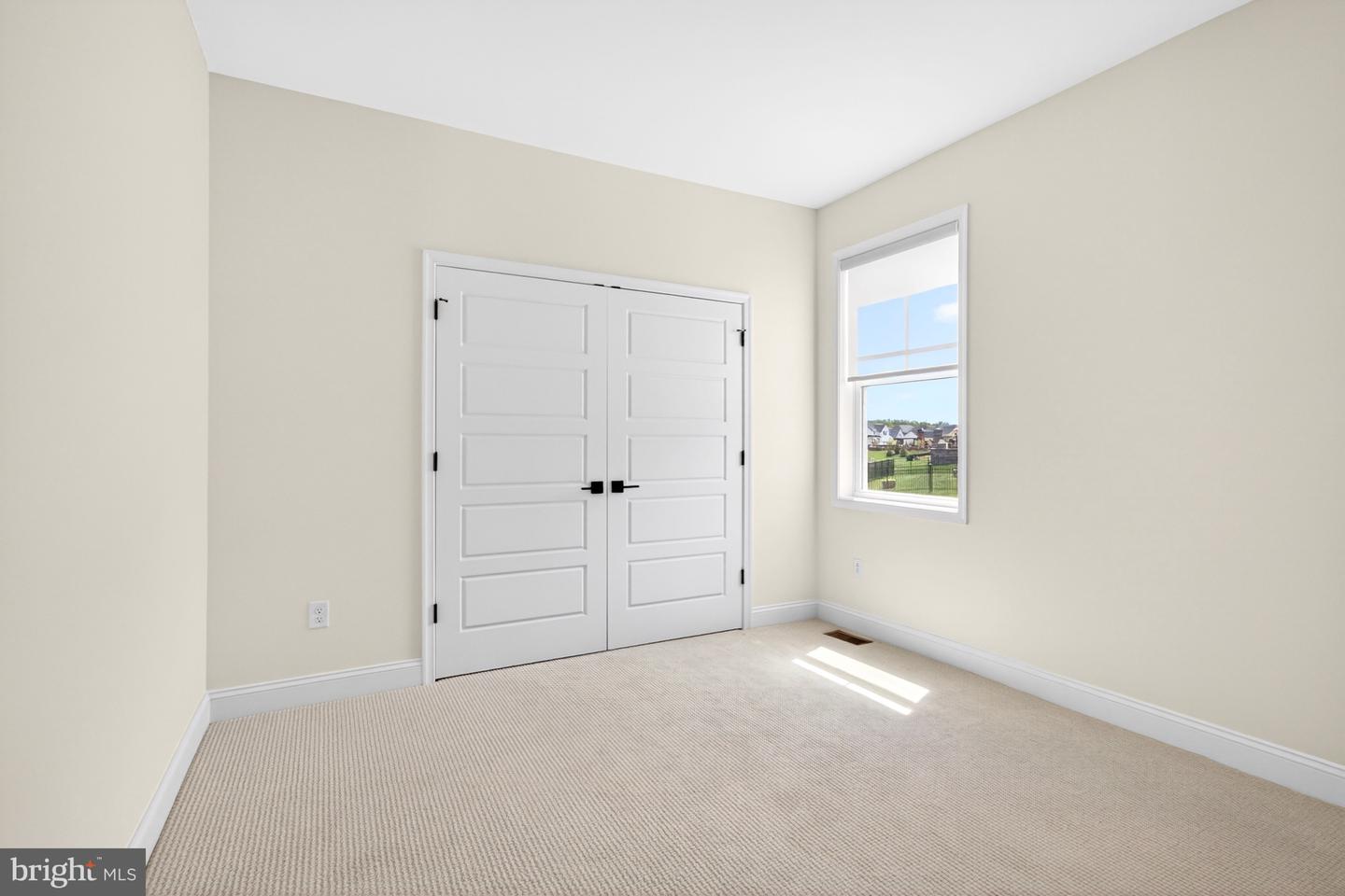 19416 Safflower Way Property Photo 28