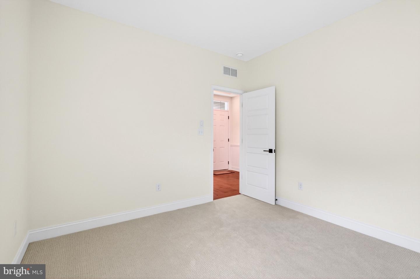 19416 Safflower Way Property Photo 29