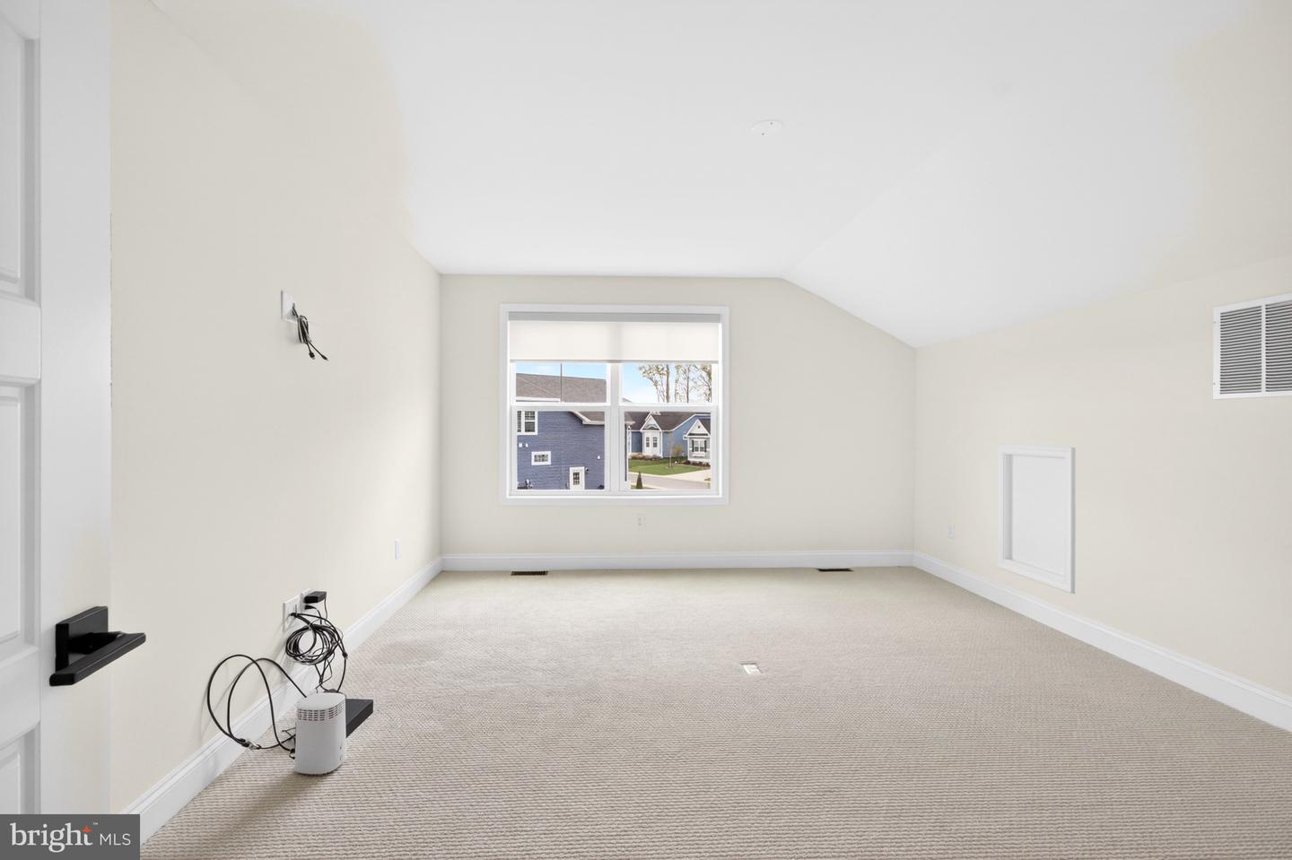 19416 Safflower Way Property Photo 33