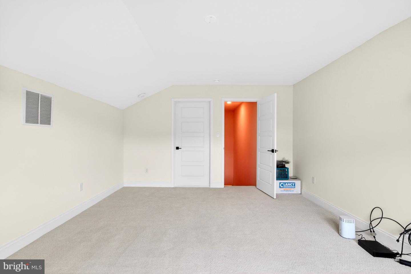 19416 Safflower Way Property Photo 34