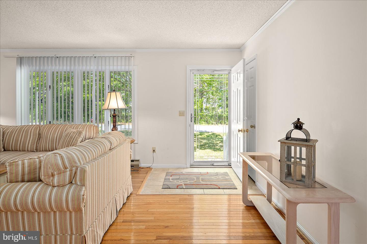 6 Frontier Dr Property Photo 4