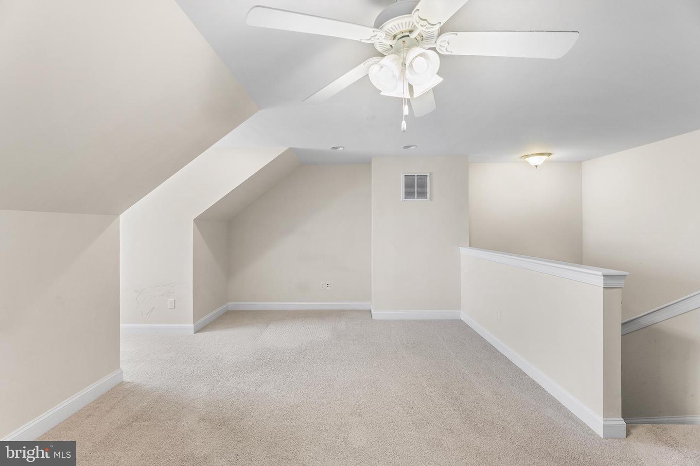 104 Eagle Ct Property Photo 49