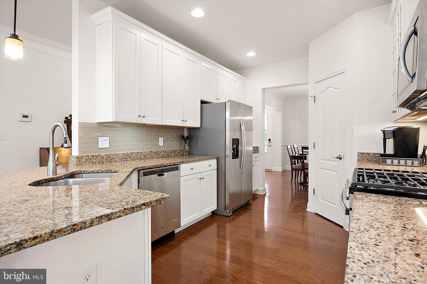 33281 Lone Cedar Lndg Property Photo 19