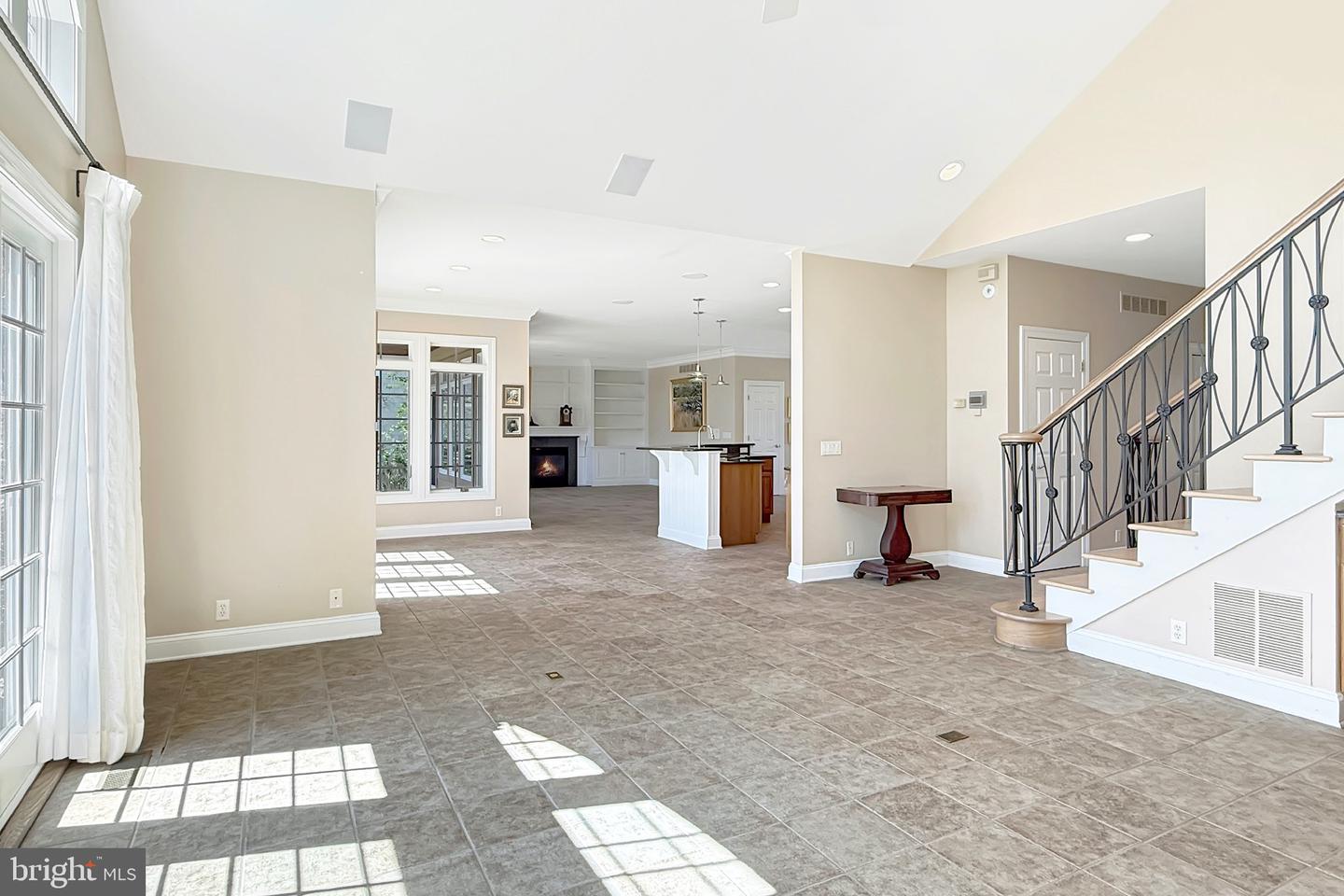 145 Torquay Ct Property Photo 24