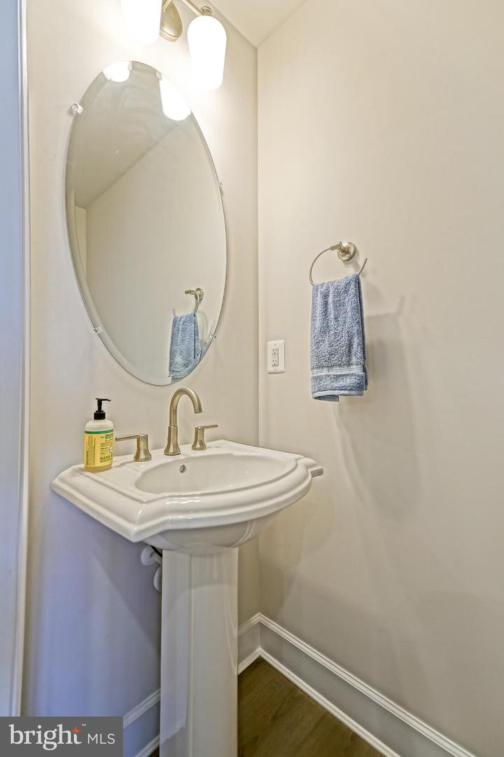 239 Red Cedar Dr Property Photo 17