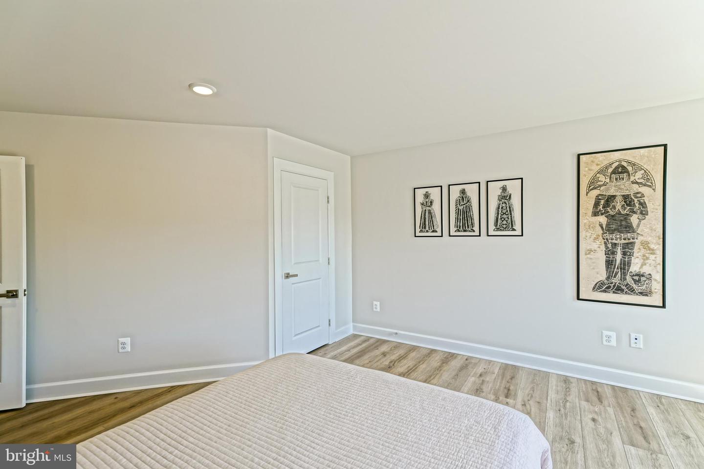 239 Red Cedar Dr Property Photo 38