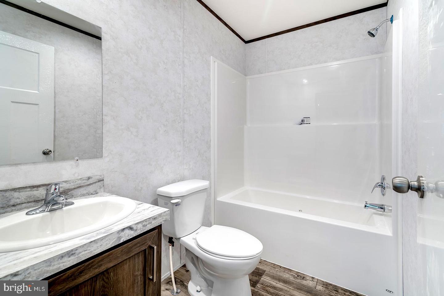 24505 White St Property Photo 23