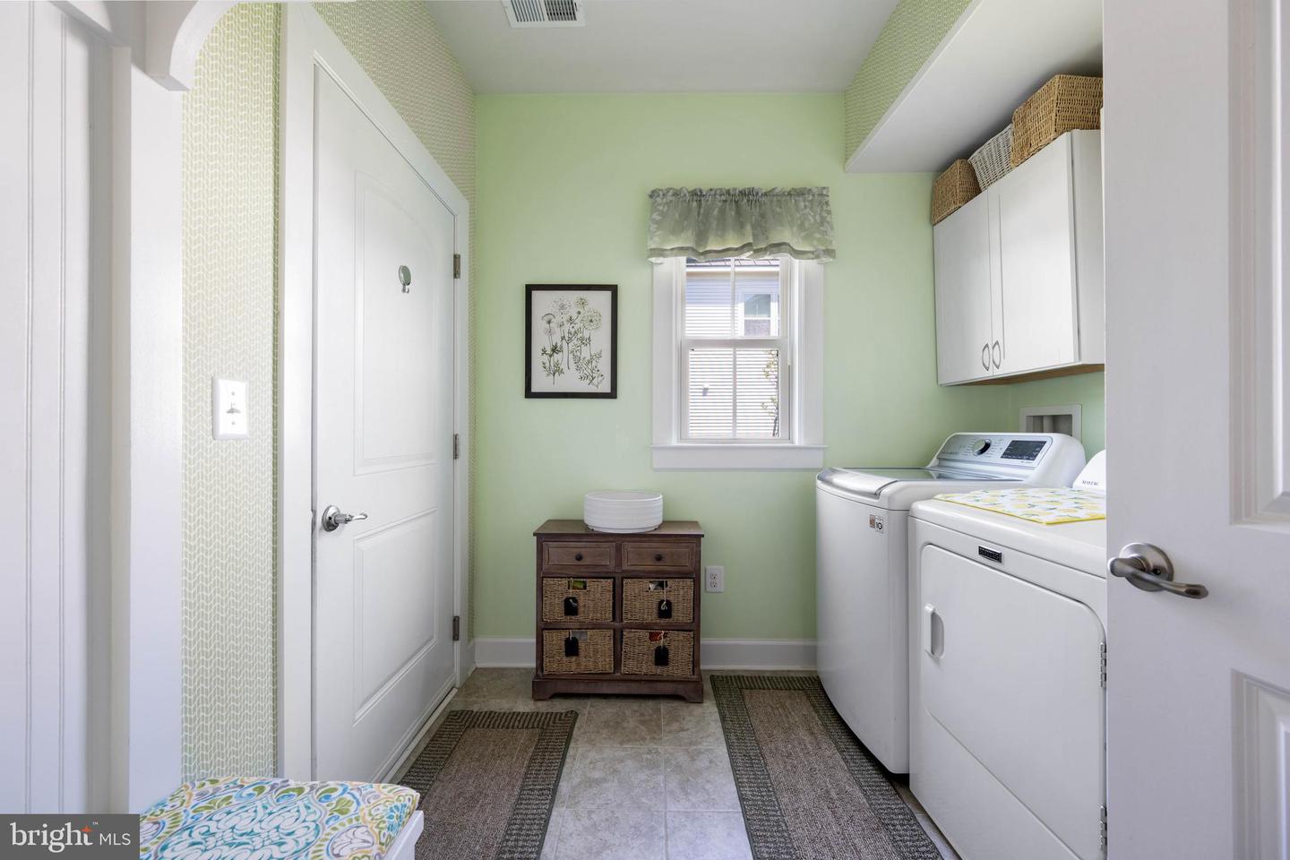 22694 Grebe Ln Property Photo 32
