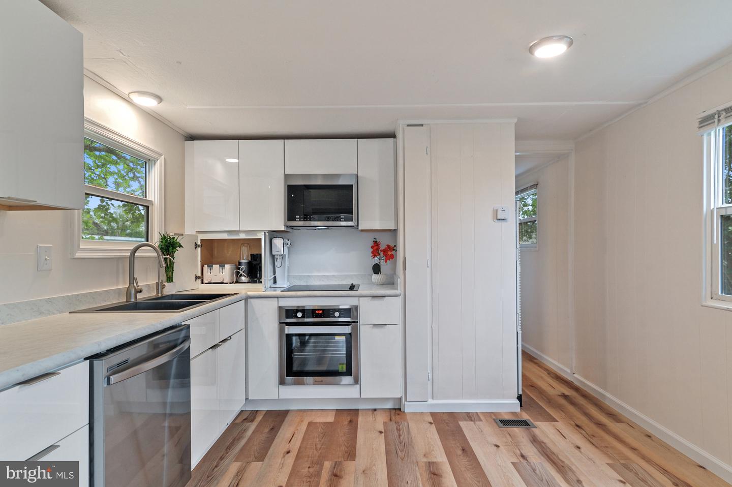 21785 A St Property Photo 14