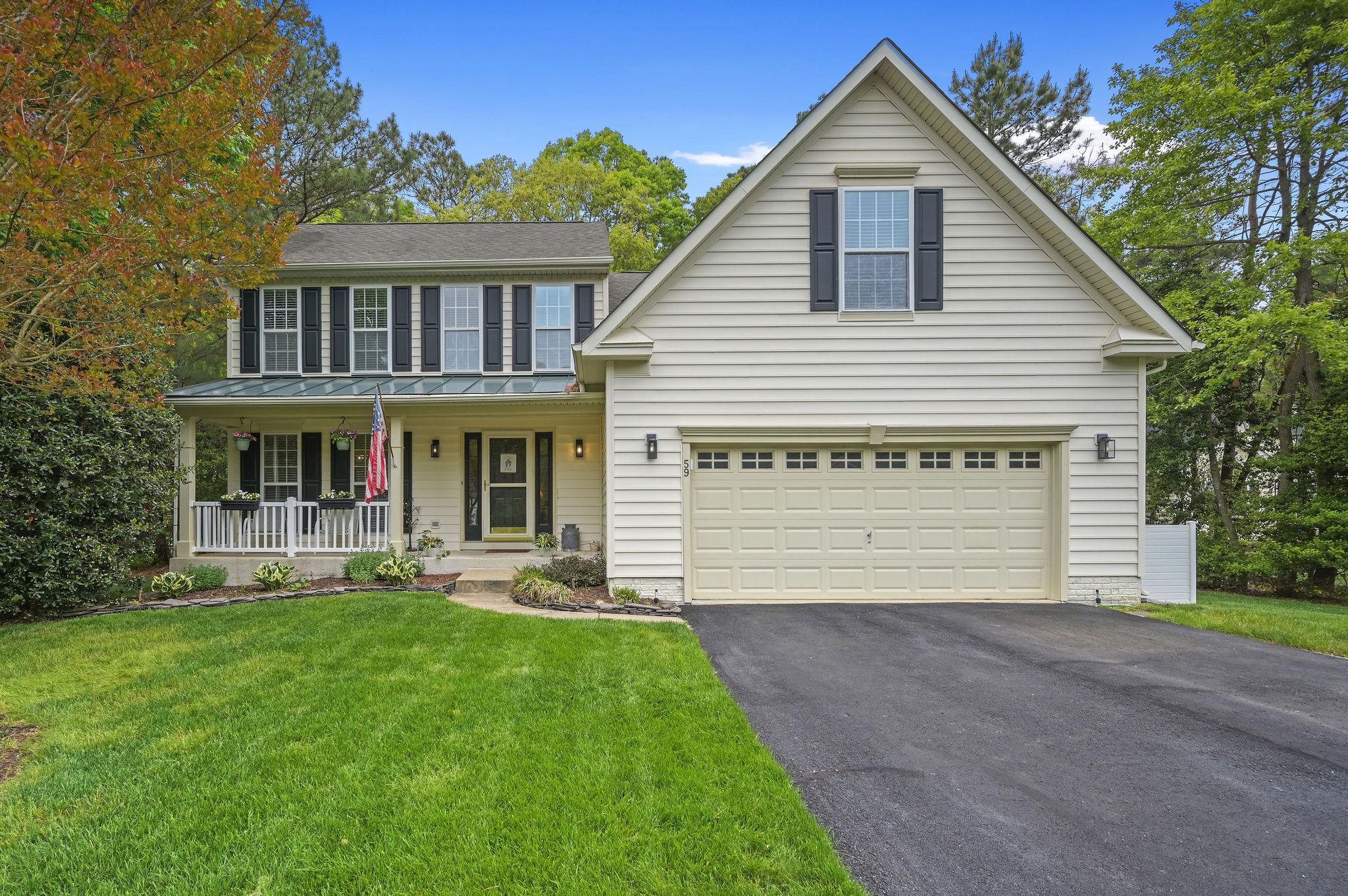 59 AINTREE DR