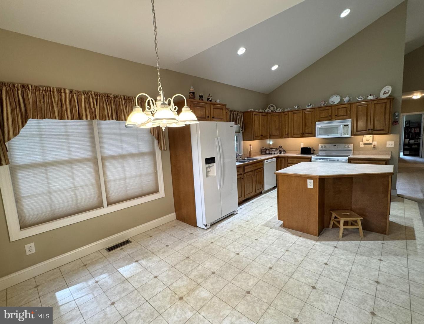 130 Meadow Dr Property Photo 15