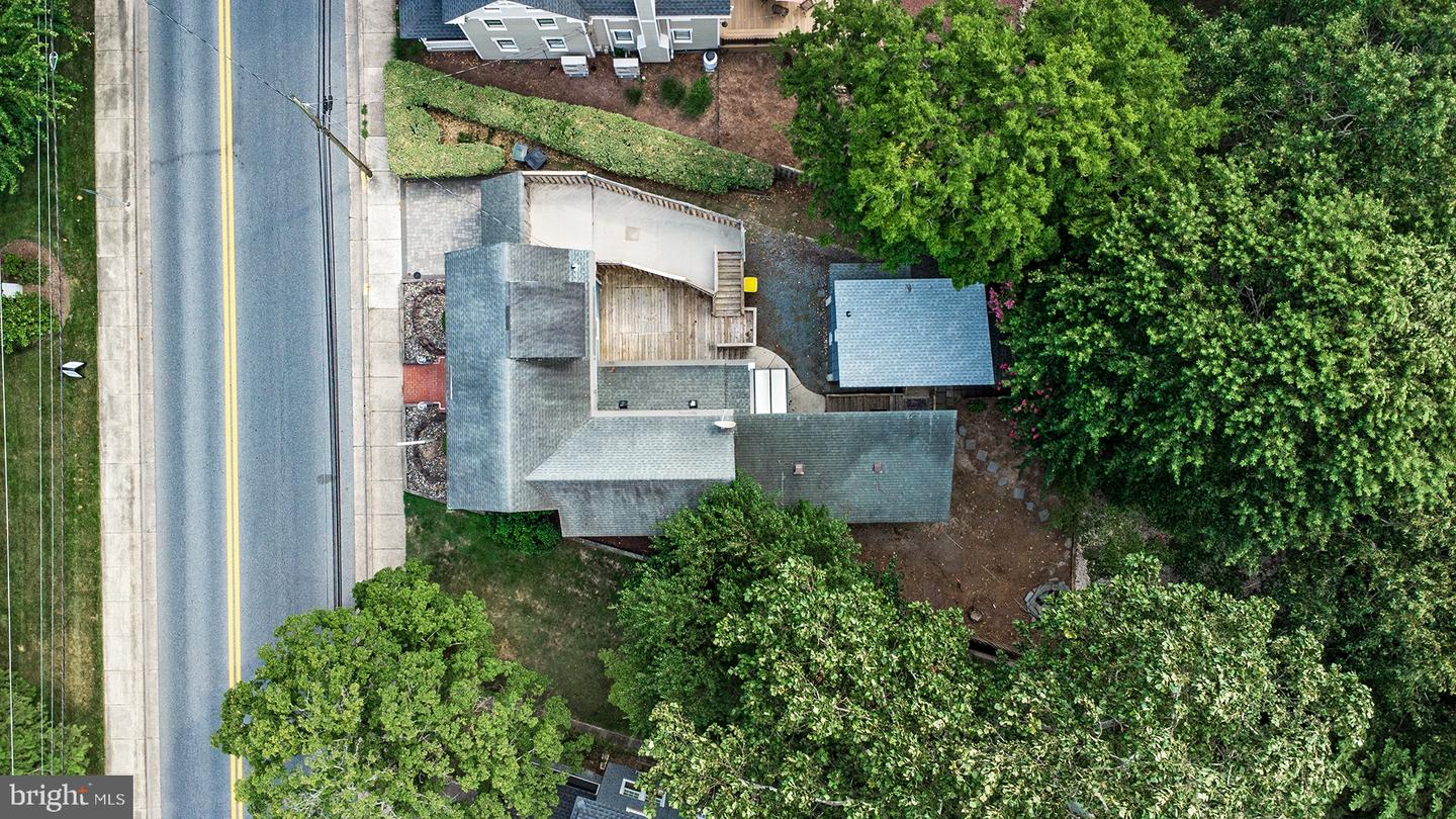 606 Kings Hwy Property Photo 4