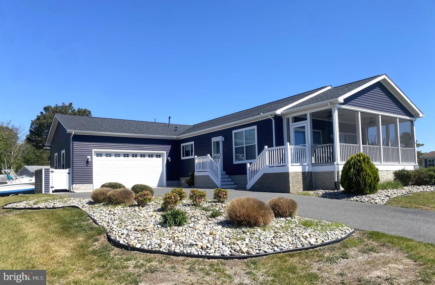 28259 Sloop #e-129 Property Photo 1