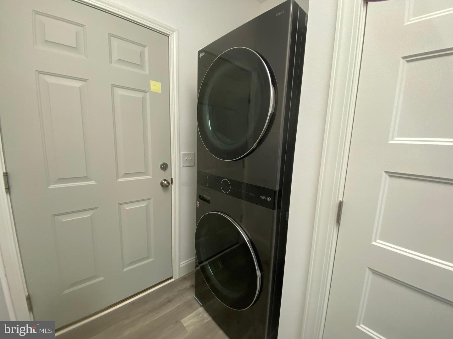 28259 Sloop #e-129 Property Photo 22