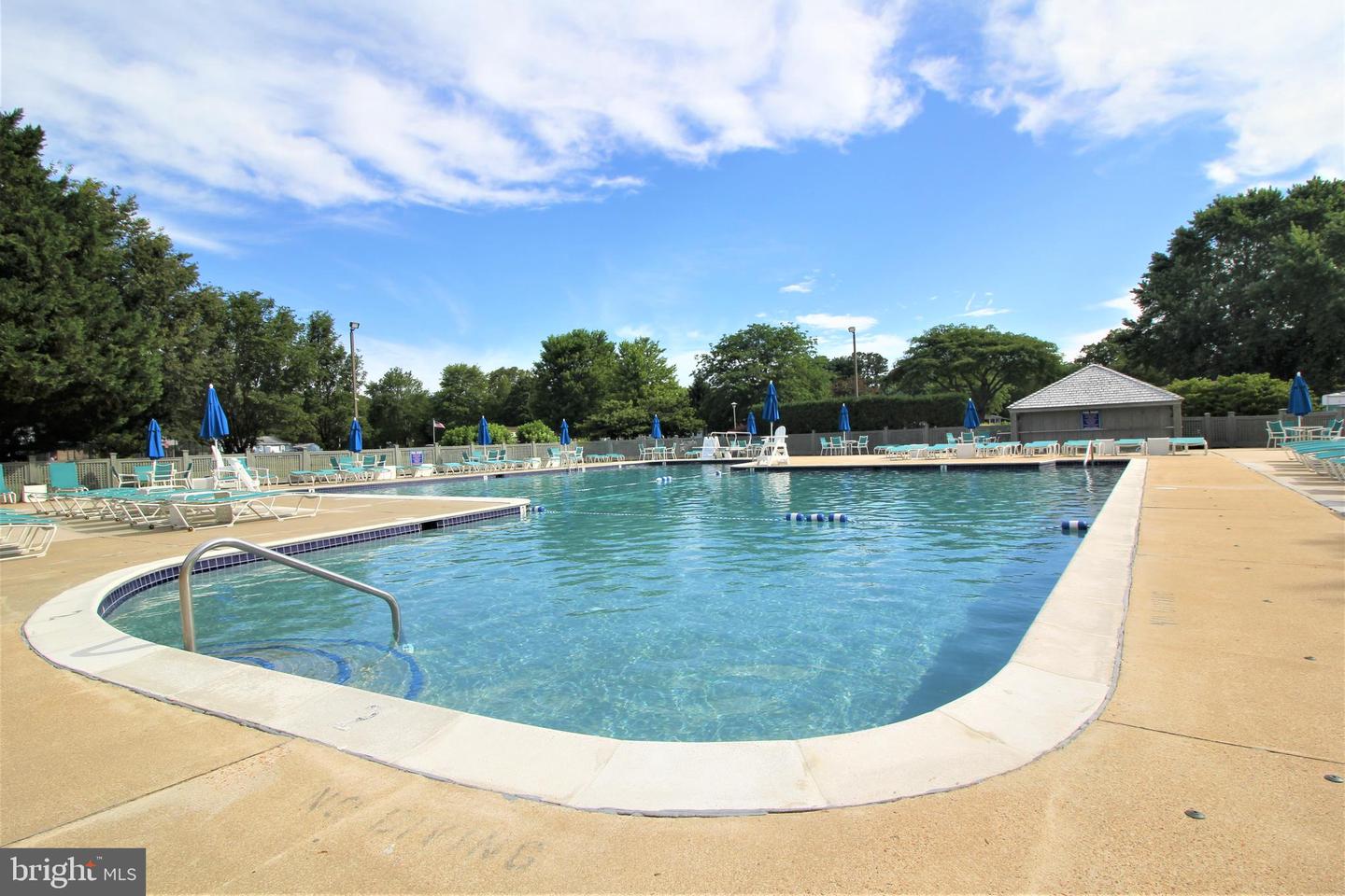 28259 Sloop #e-129 Property Photo 35