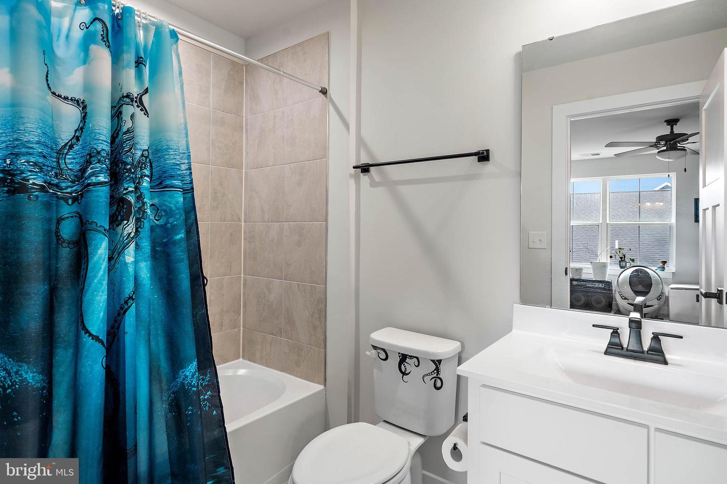 35380 Gennaker Ln Property Photo 26