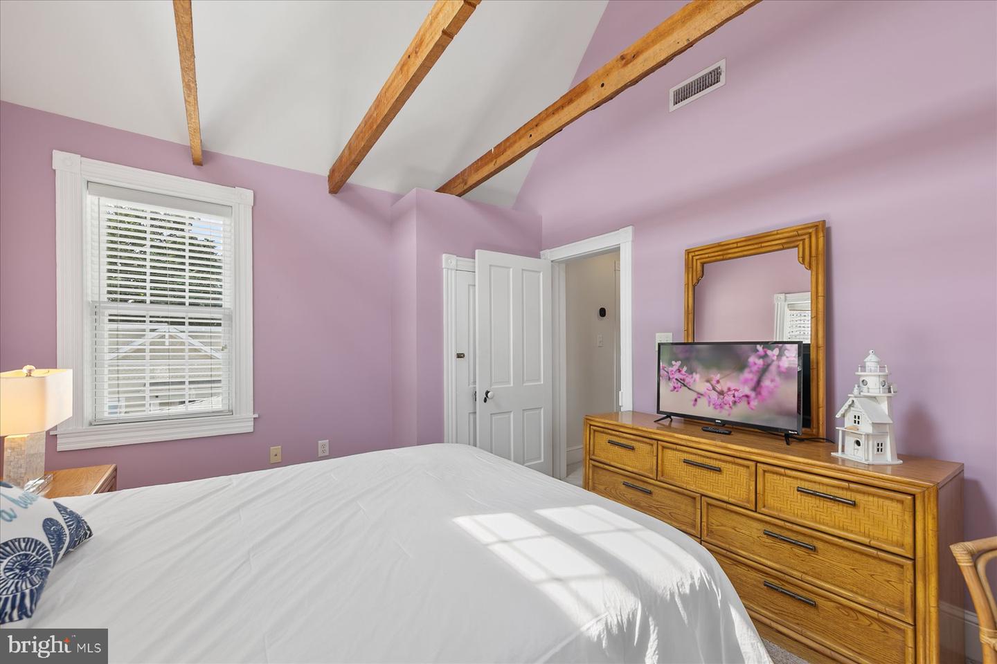 16 Delaware Ave Property Photo 22