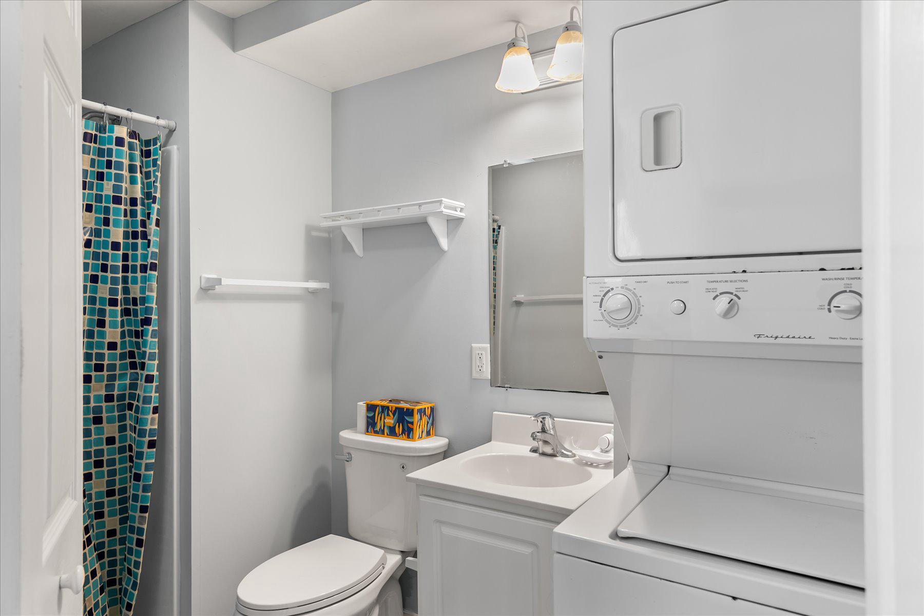 16 Delaware Ave Property Photo 37