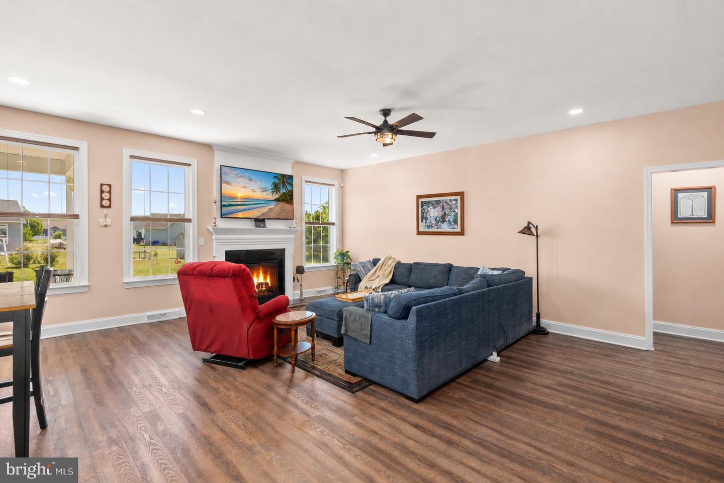 24574 Beaver Way Property Photo 6