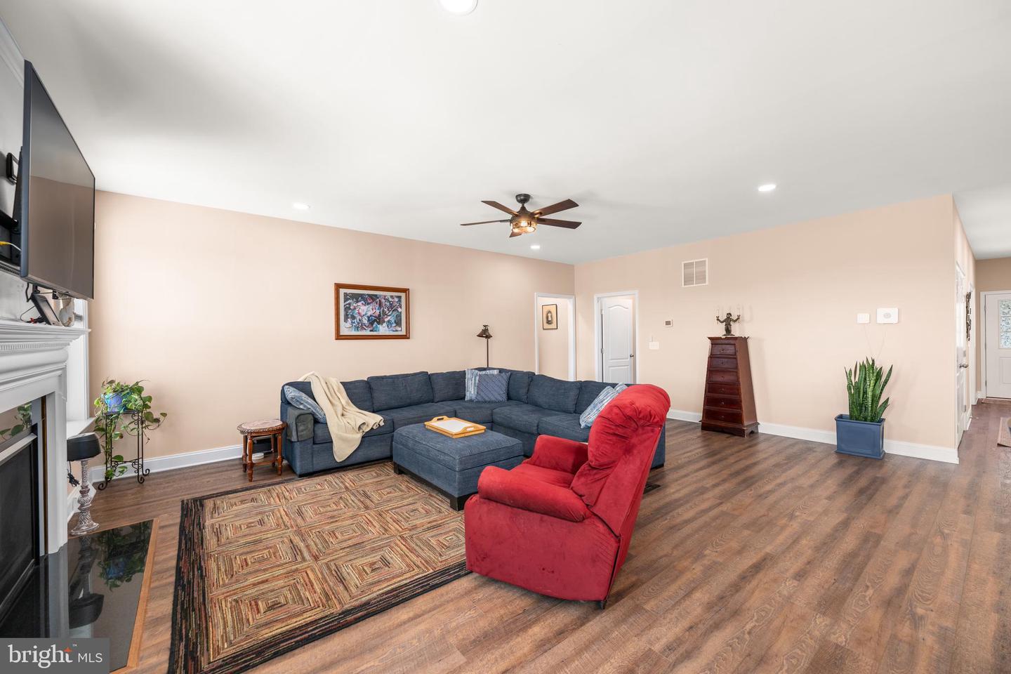 24574 Beaver Way Property Photo 7