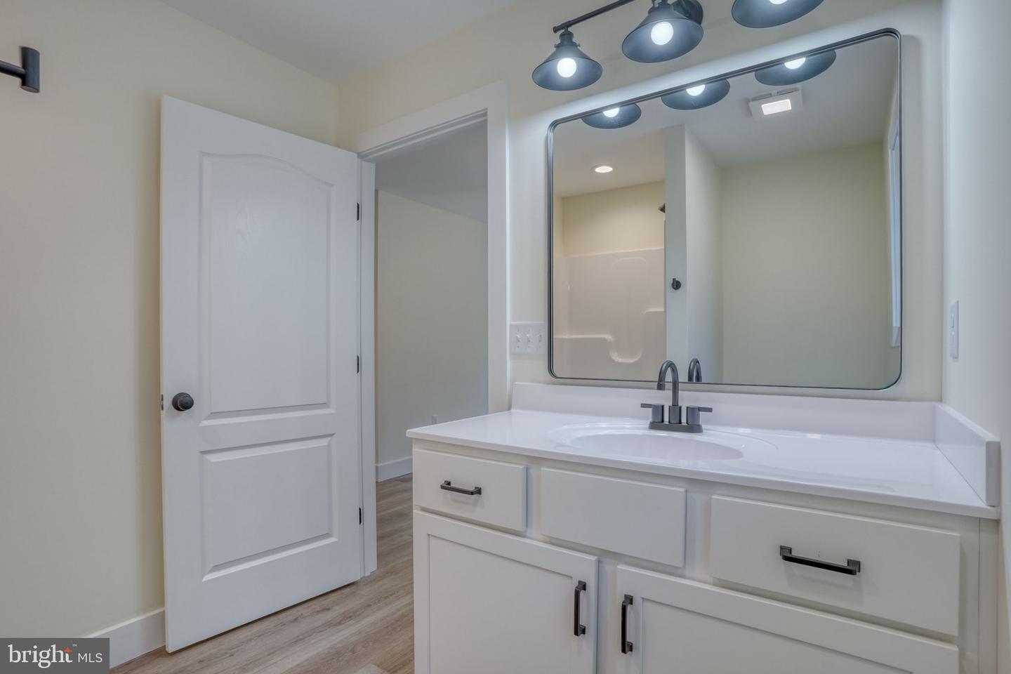 205 Charles Way Property Photo 20