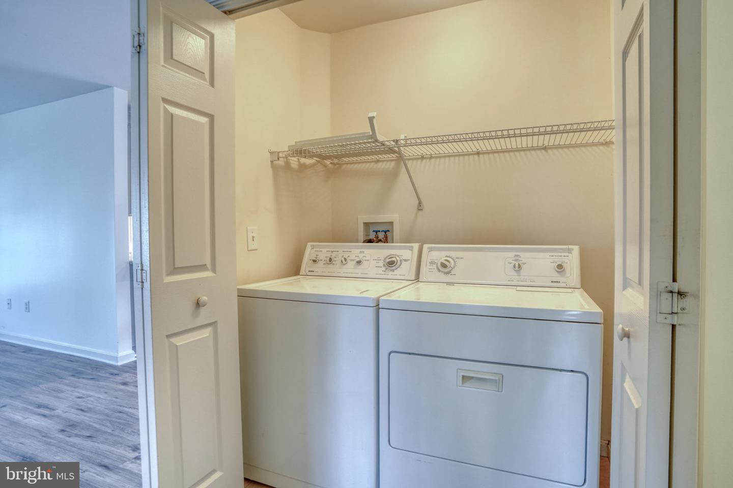 37795 E Pond Cir Property Photo 24