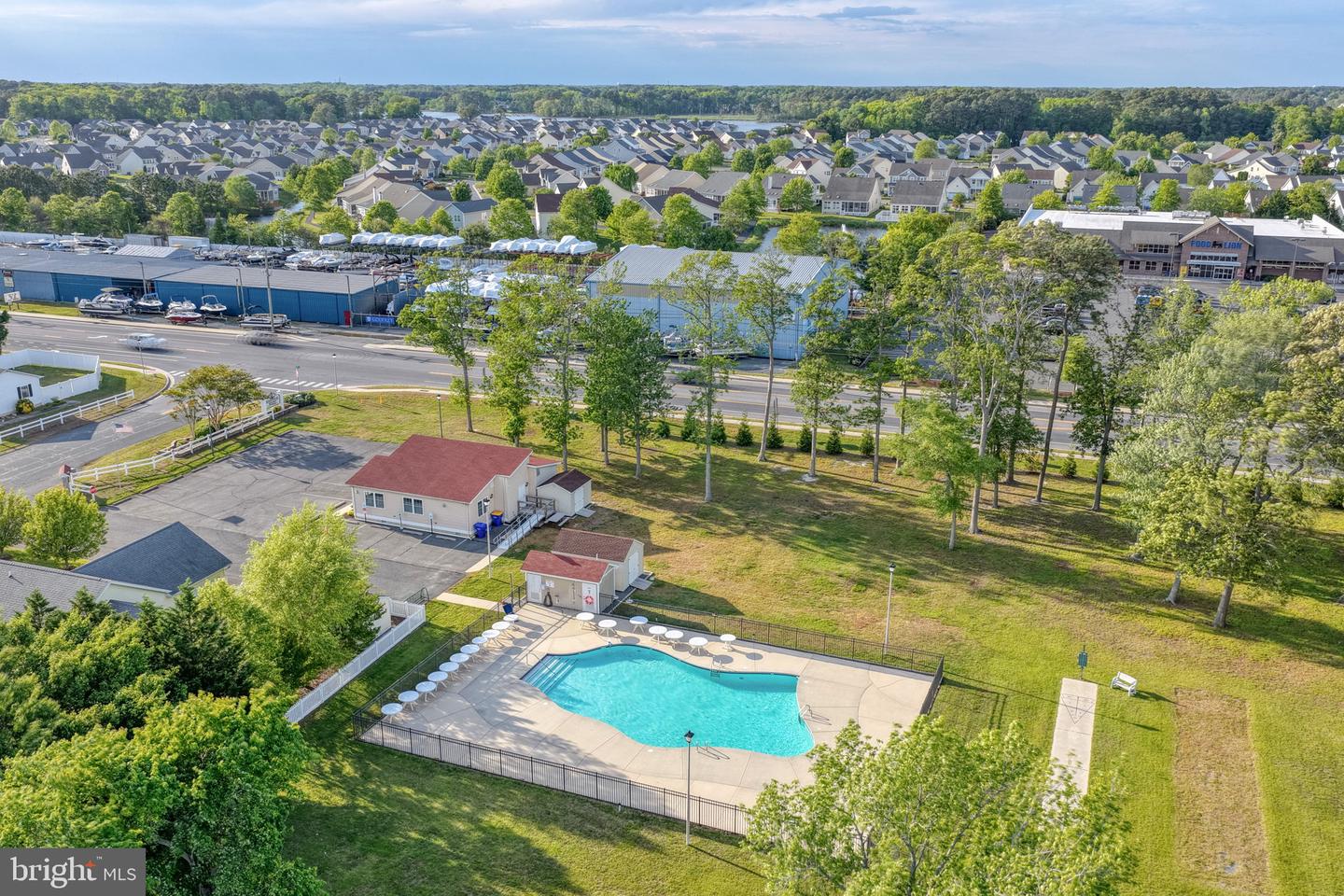 37795 E Pond Cir Property Photo 44