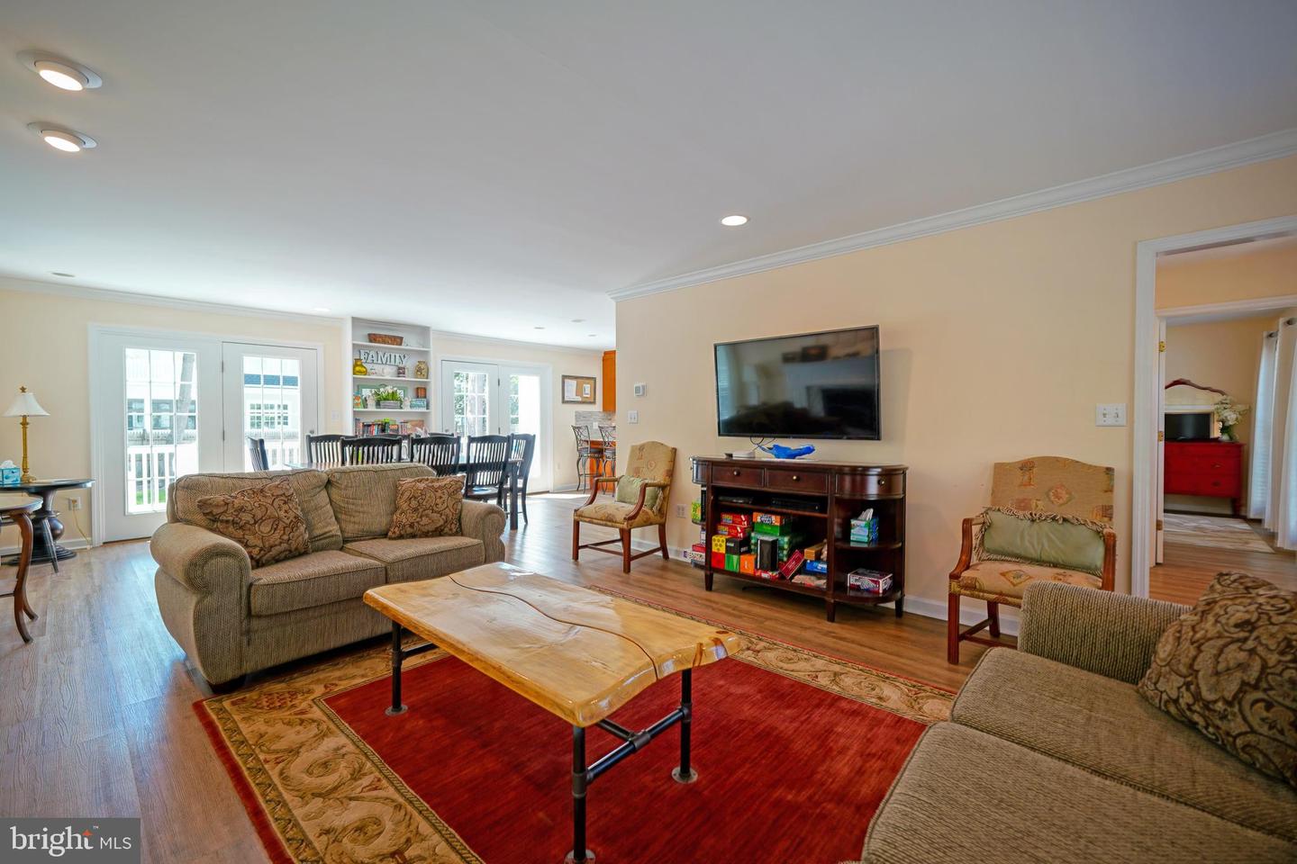204 Stockley St Property Photo 6