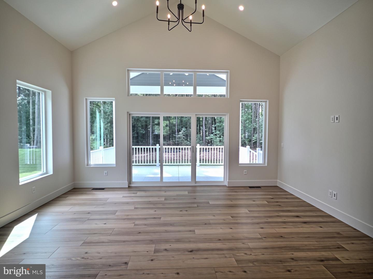 35923 Pen-del Ave Property Photo 23