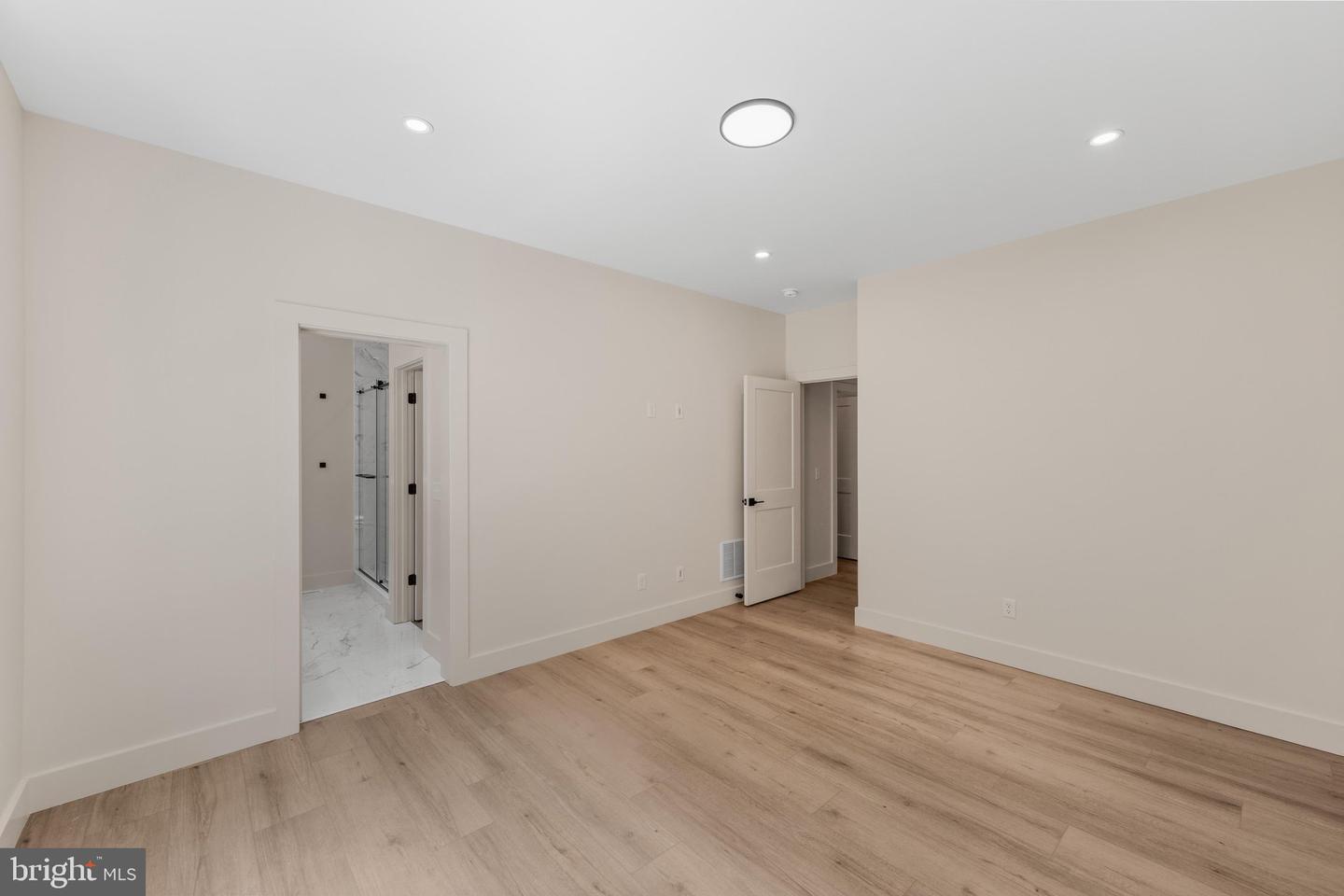 35923 Pen-del Ave Property Photo 28