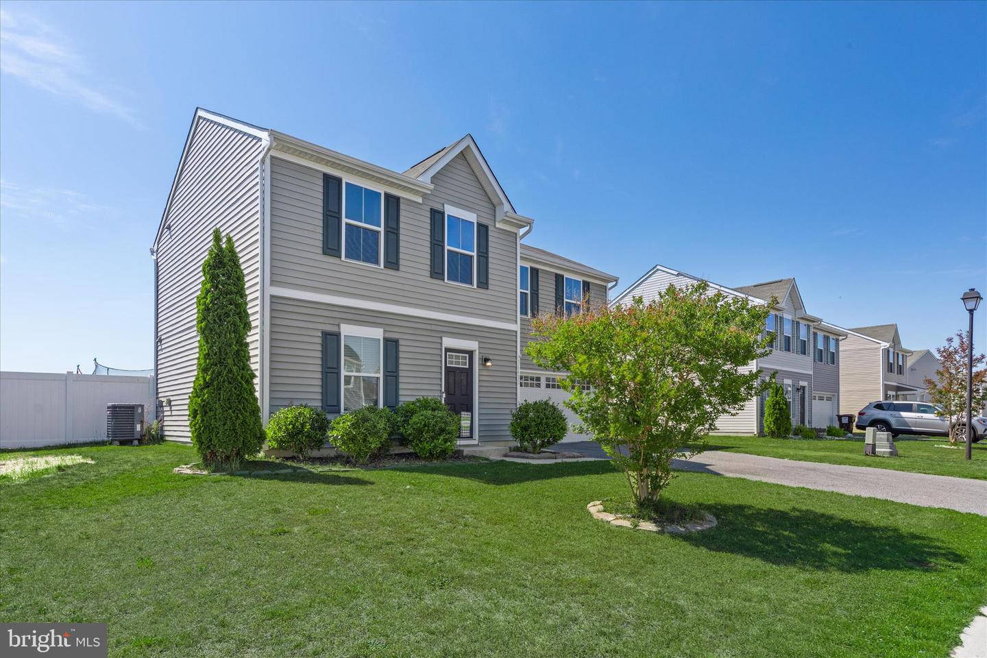 36432 Carriage Walk Ln Property Photo 2