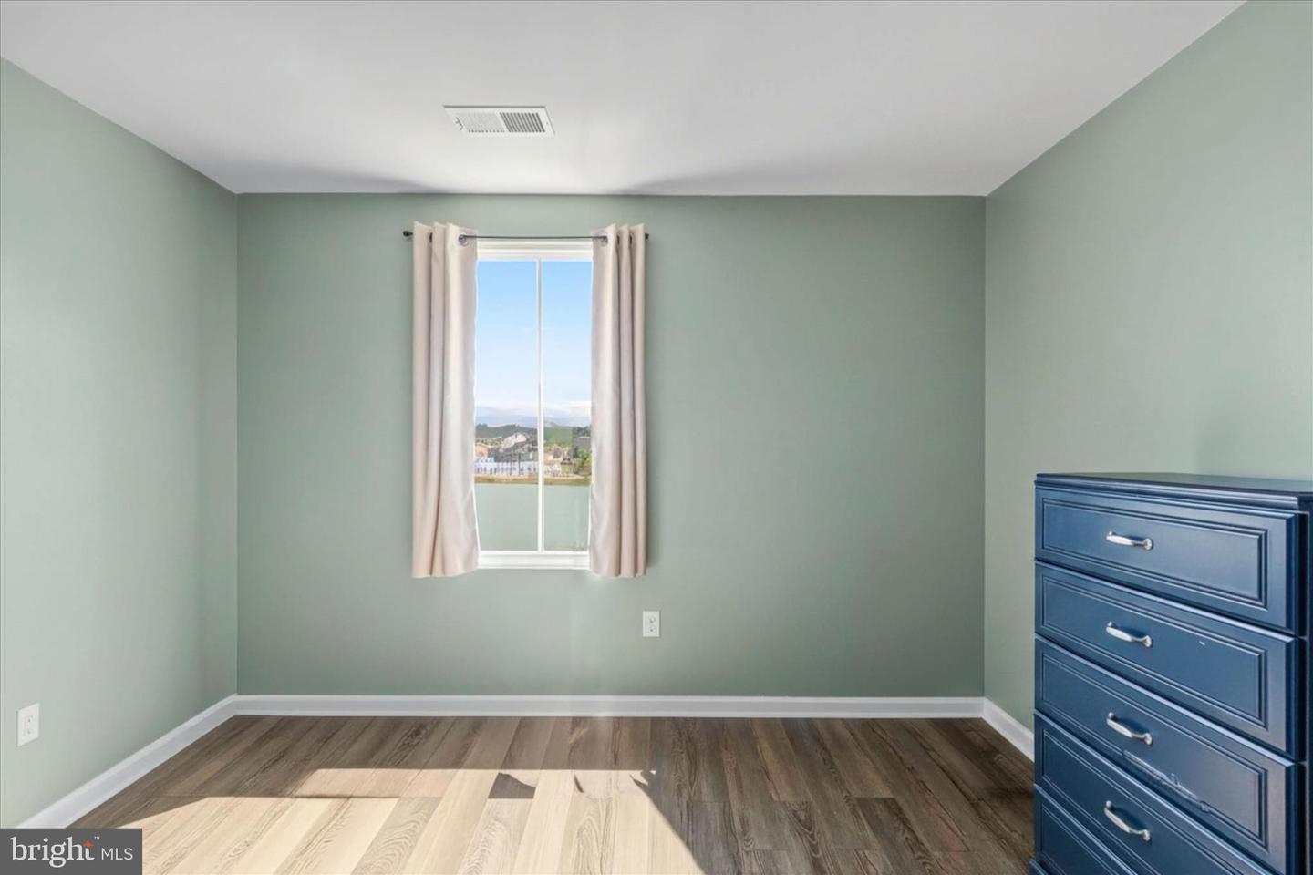 36432 Carriage Walk Ln Property Photo 17