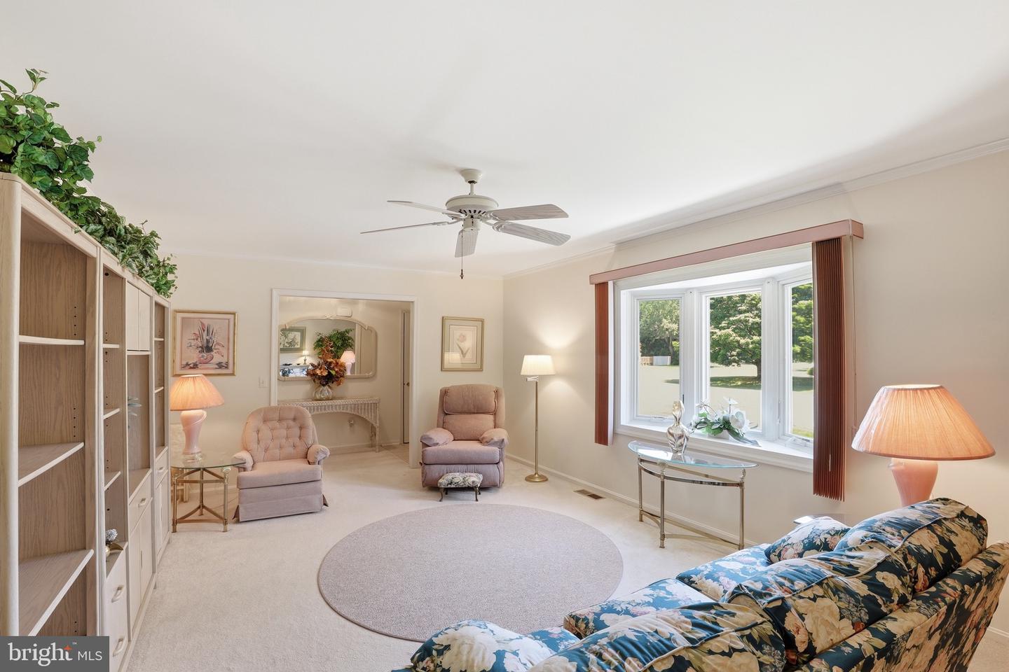 100 Laurel Knob Ct Property Photo 5