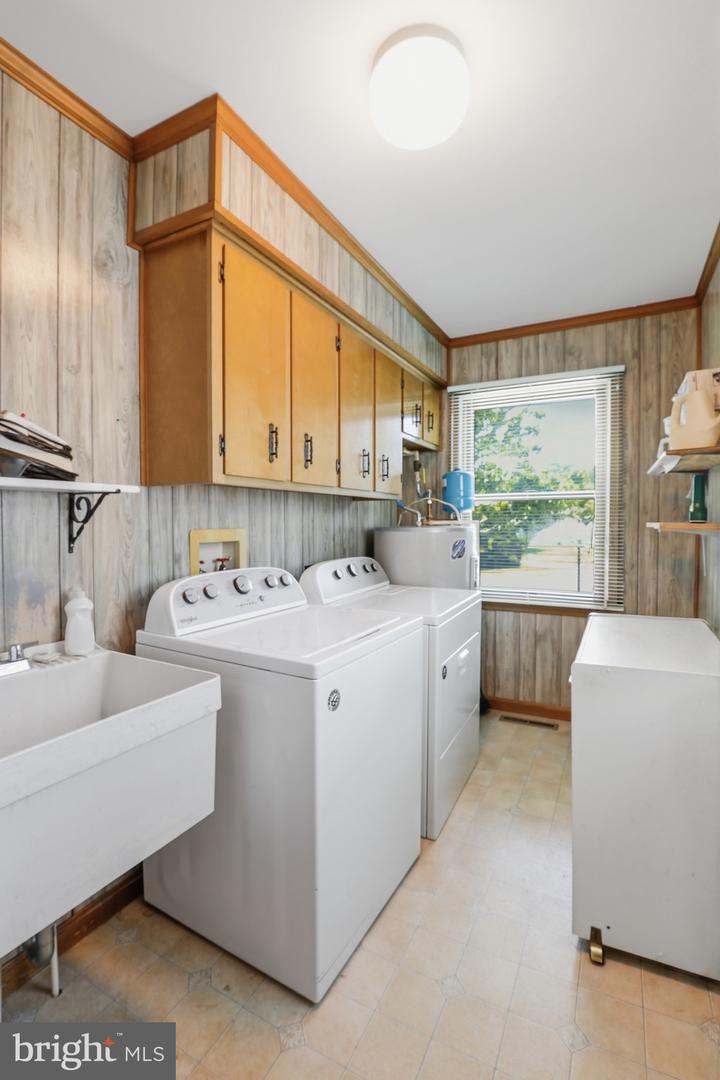 100 Laurel Knob Ct Property Photo 15