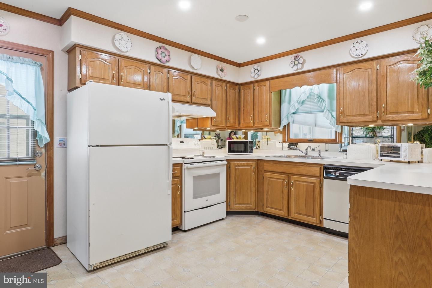 100 Laurel Knob Ct Property Photo 27