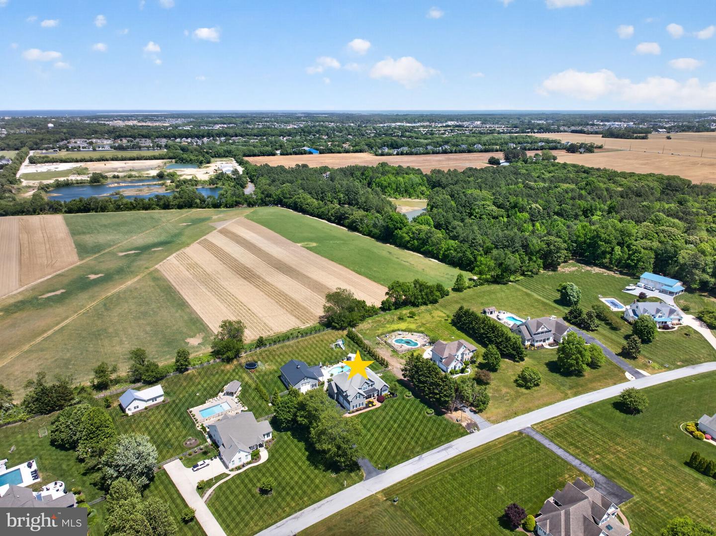 29 Bridle Ridge Cir Property Photo 11