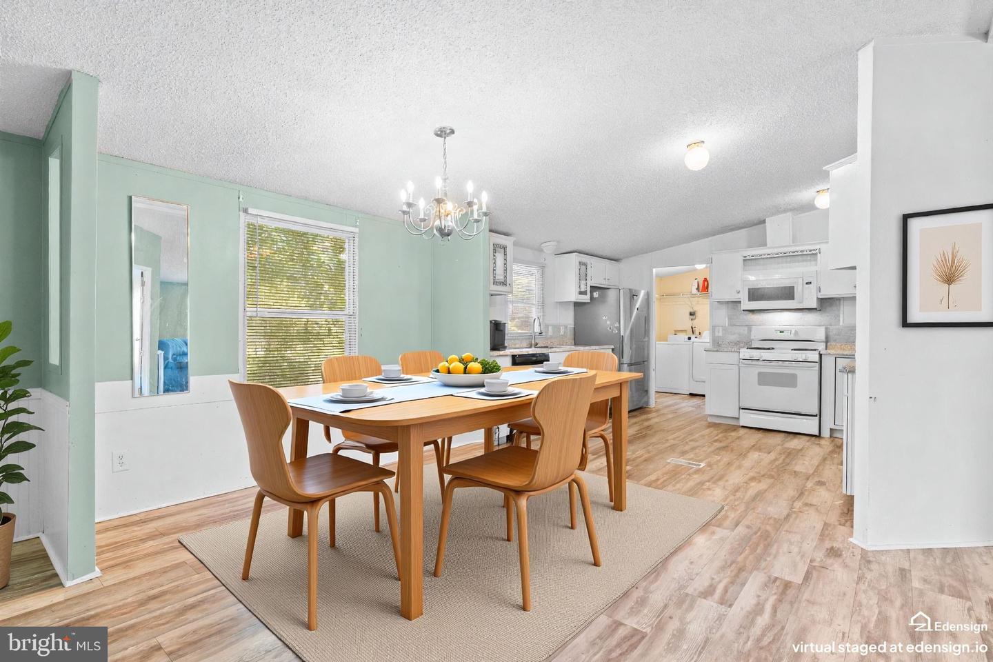 35383 Dannys Dr Property Photo 7