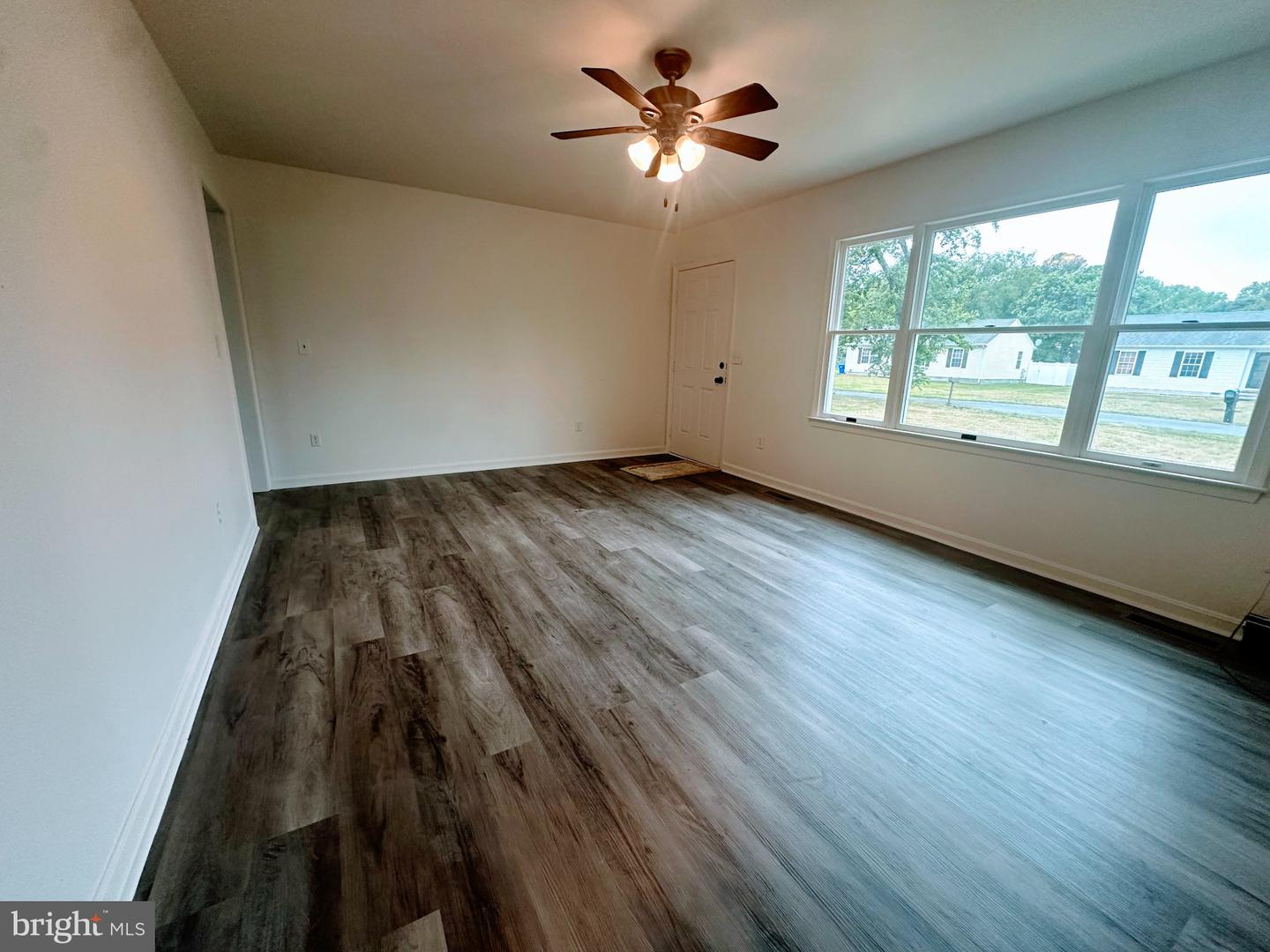 22119 Brinsfield Ave Property Photo 4