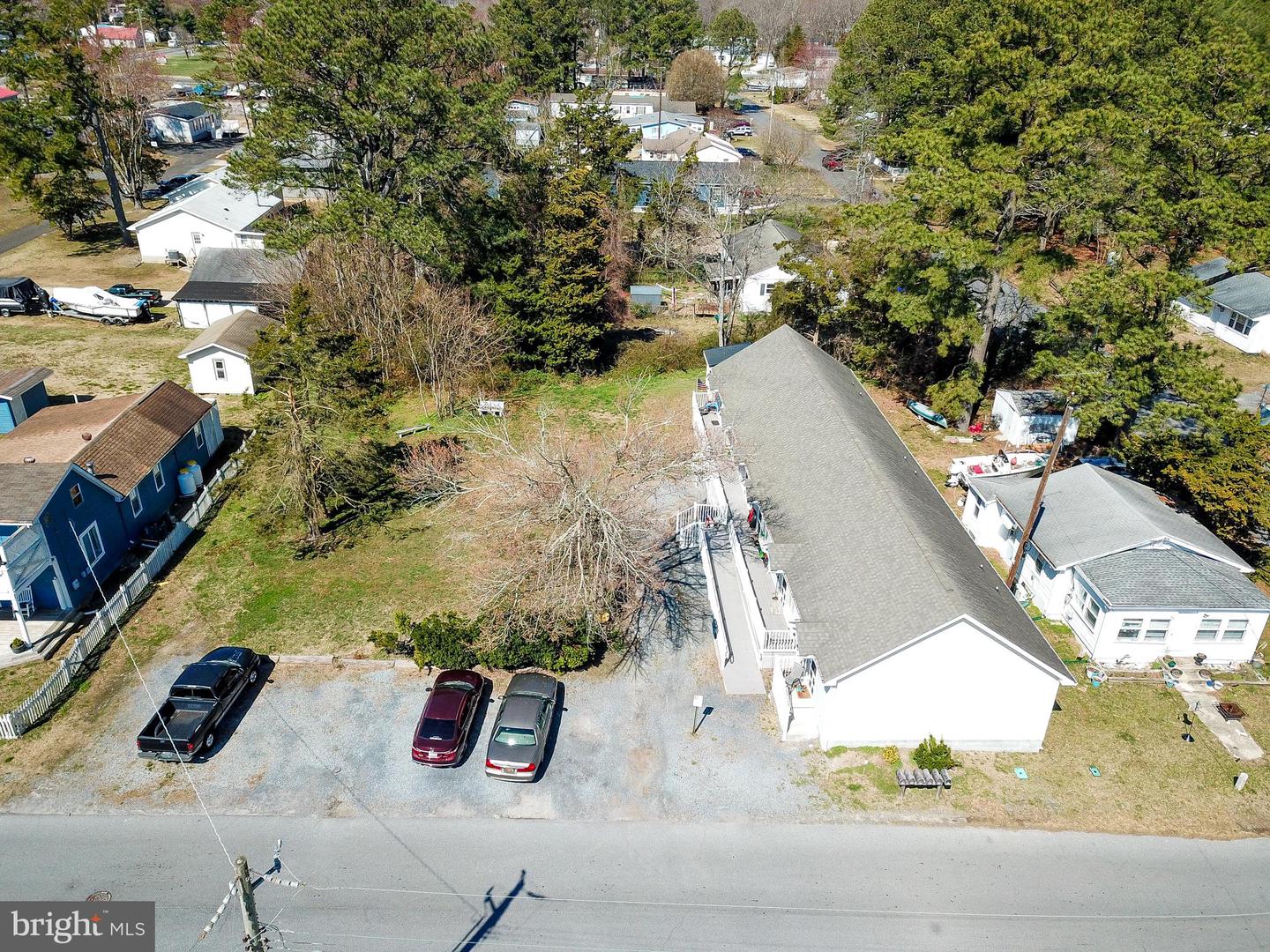 28420 Delaware Av Property Photo 4