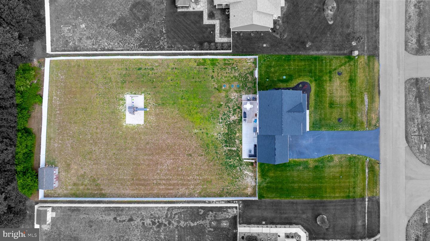 28039 King Farms Rd Property Photo 4