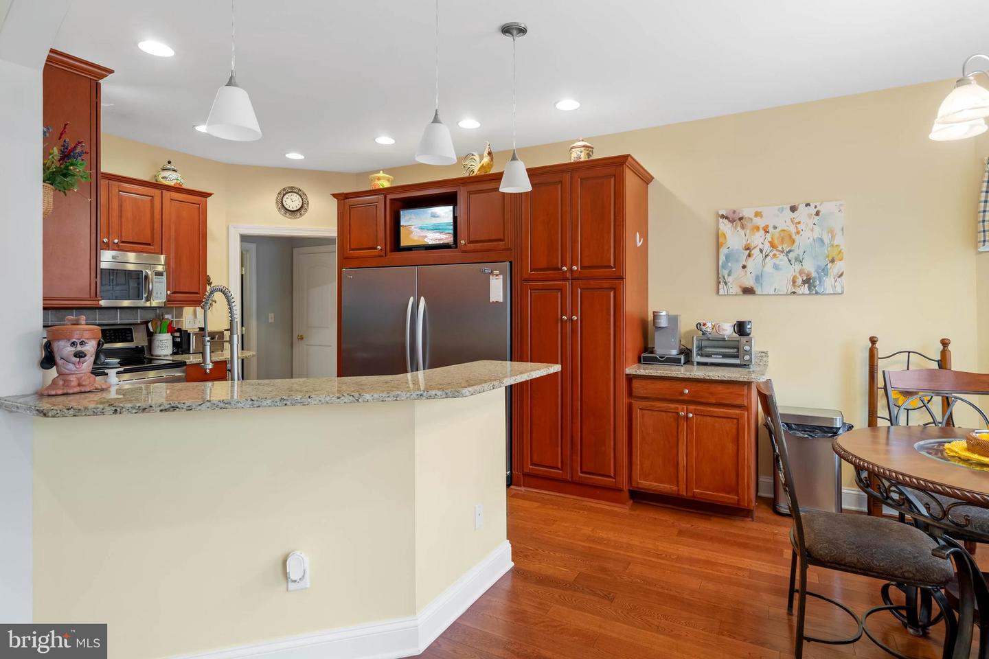 28344 River Rd Property Photo 2