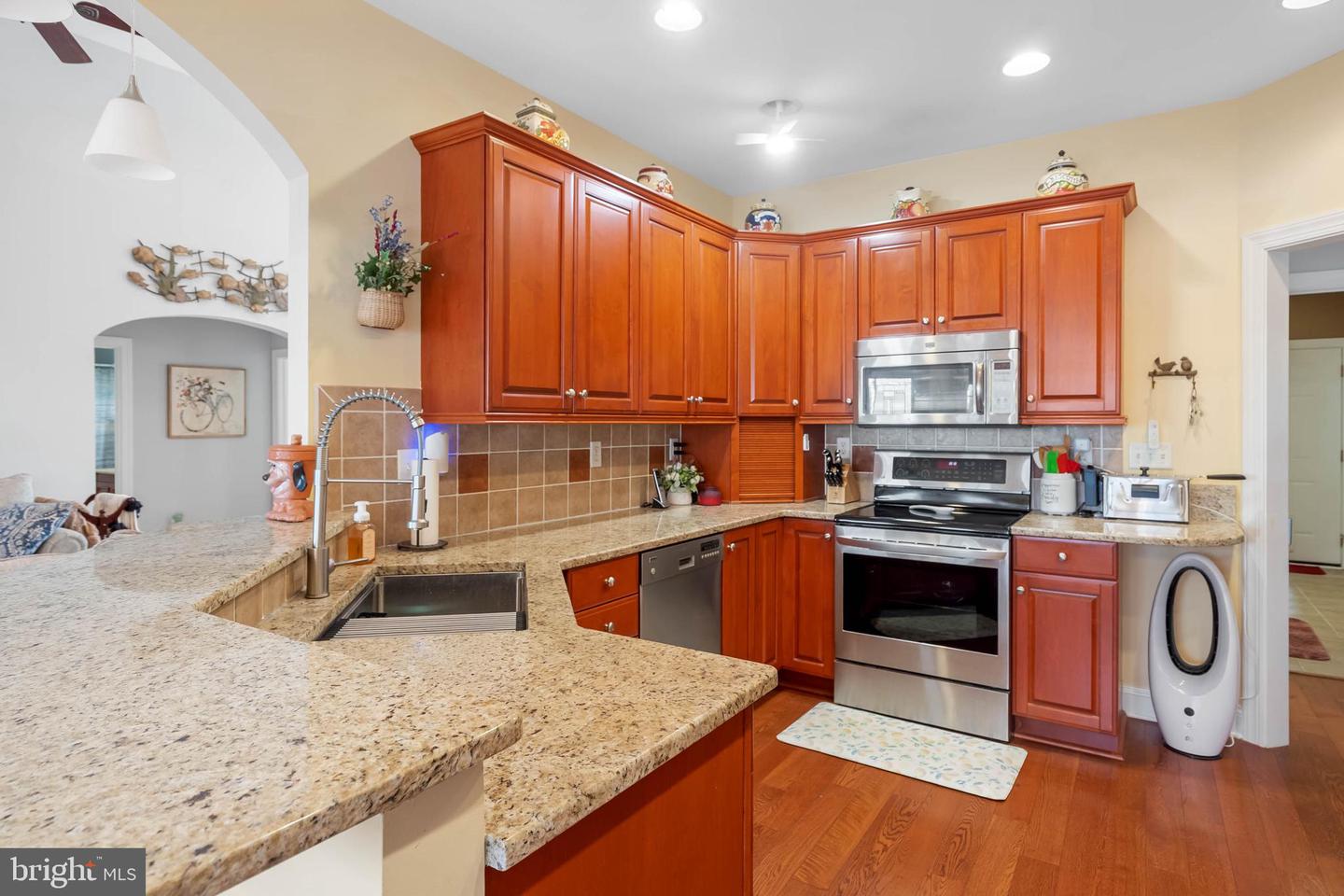 28344 River Rd Property Photo 5