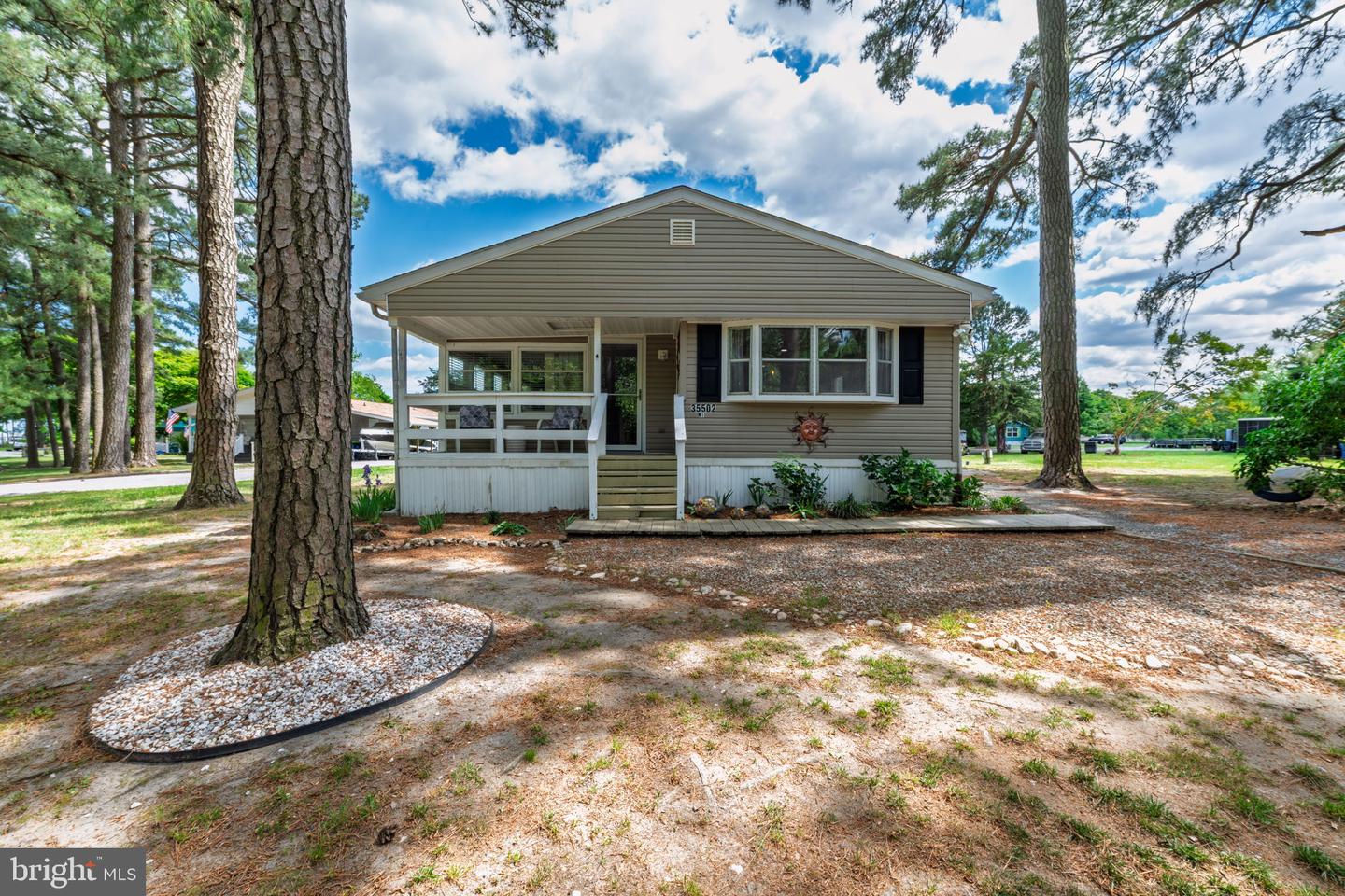 35502 E Harbor Dr Property Photo 2