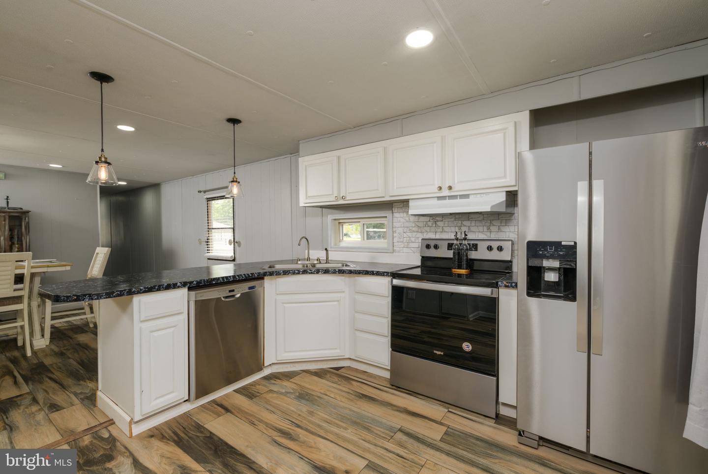 35502 E Harbor Dr Property Photo 7
