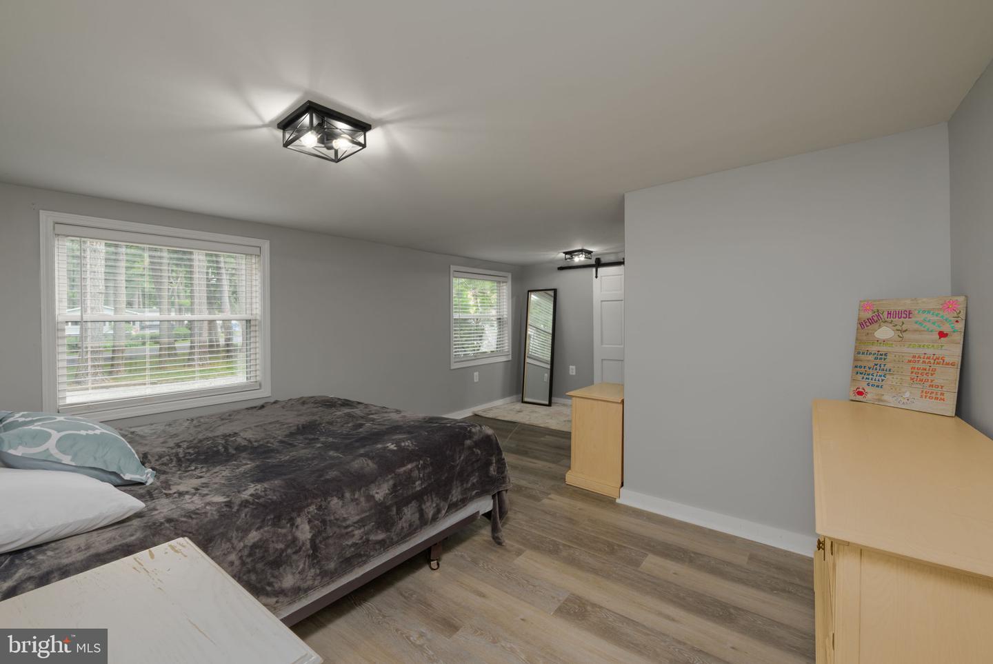 35502 E Harbor Dr Property Photo 13