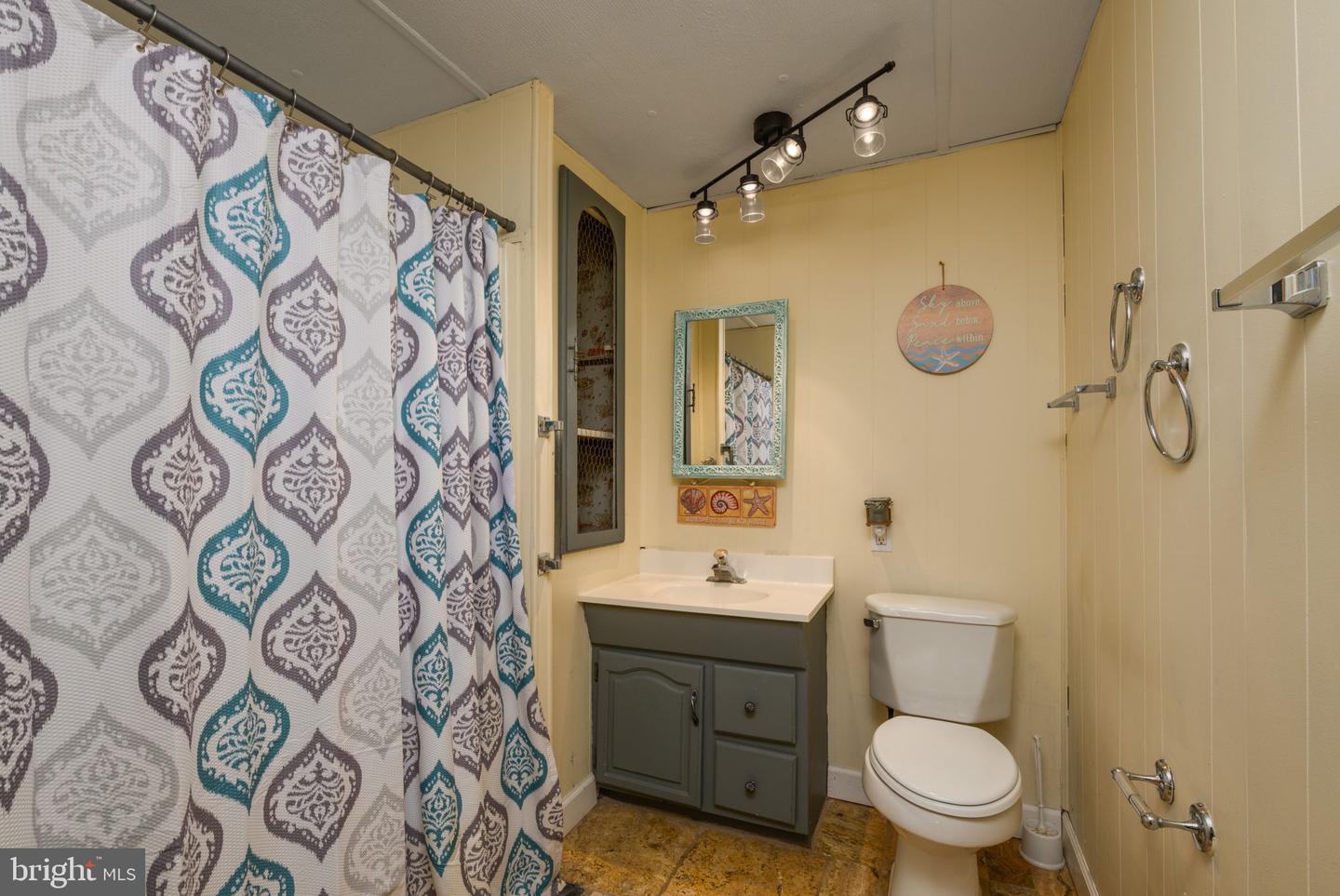 35502 E Harbor Dr Property Photo 18