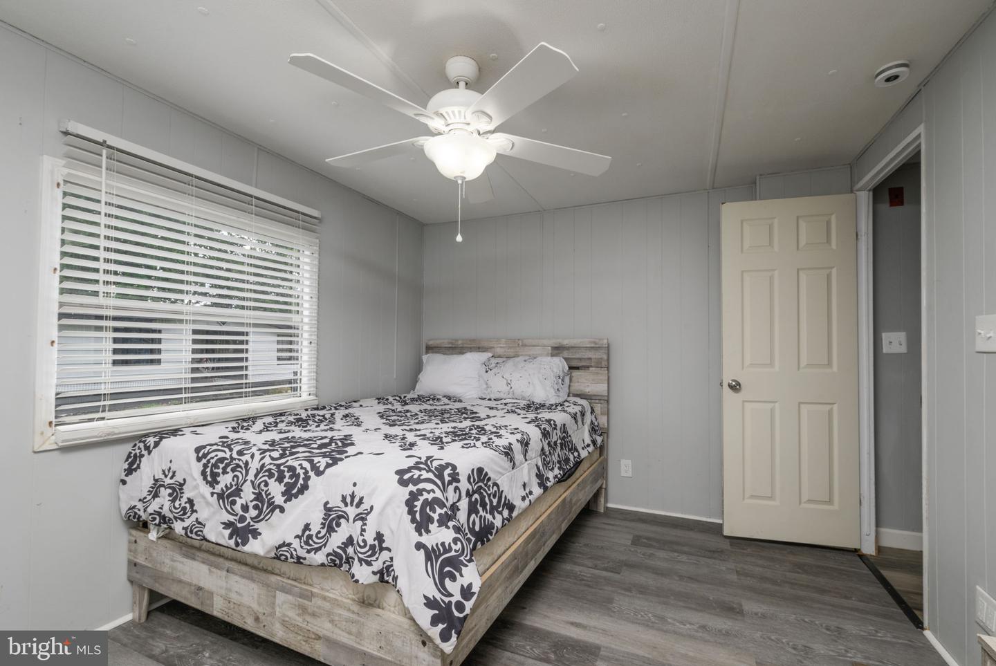 35502 E Harbor Dr Property Photo 20
