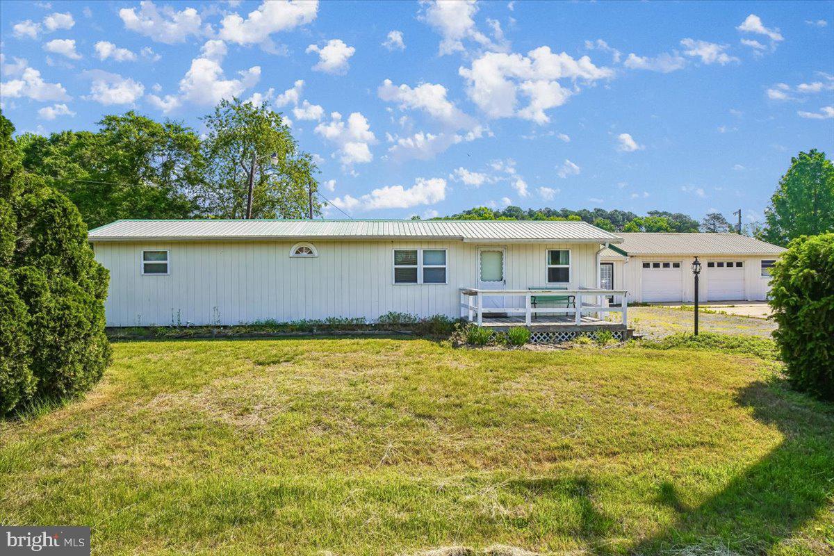 34061 Substation Rd Property Photo 1