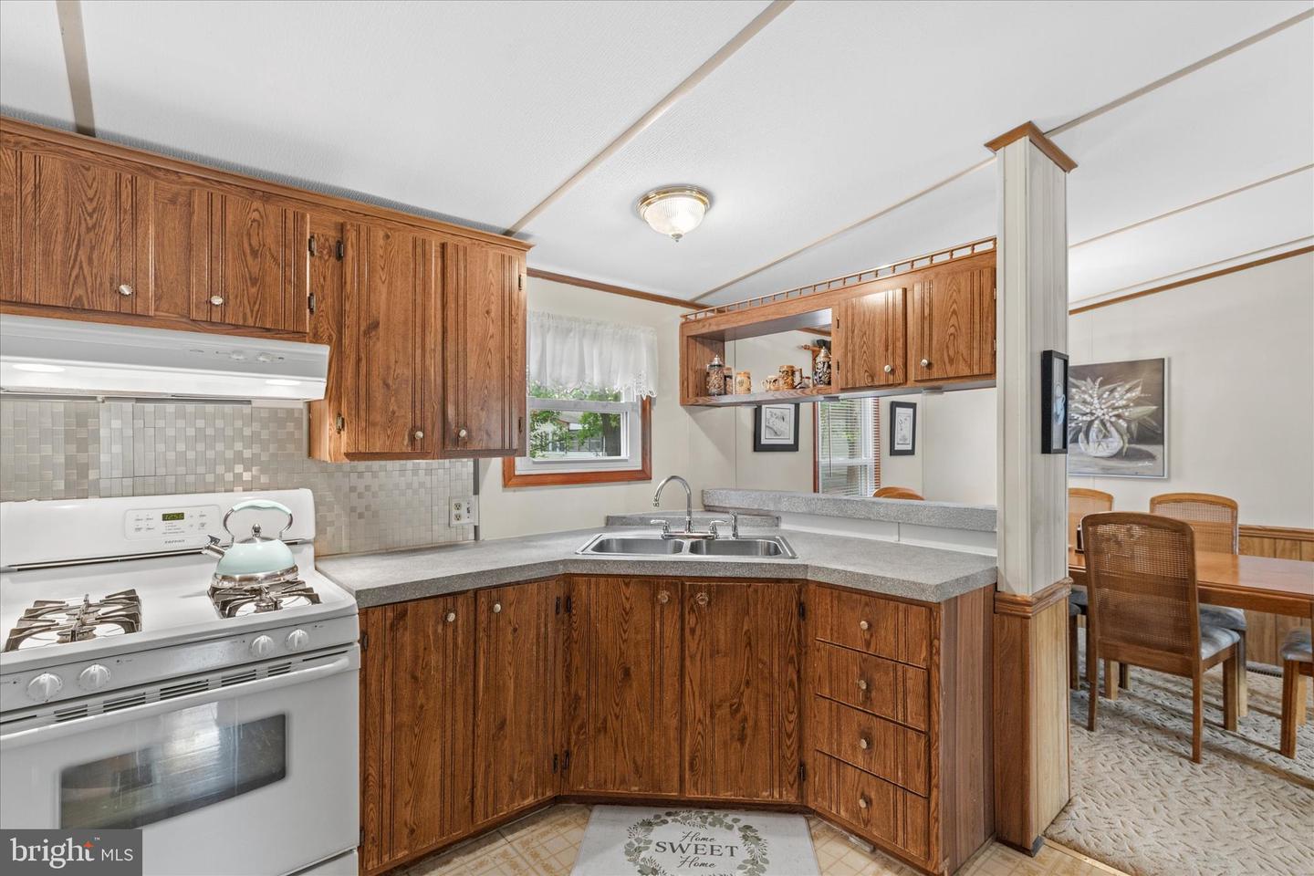 24128 Celtic St Property Photo 17