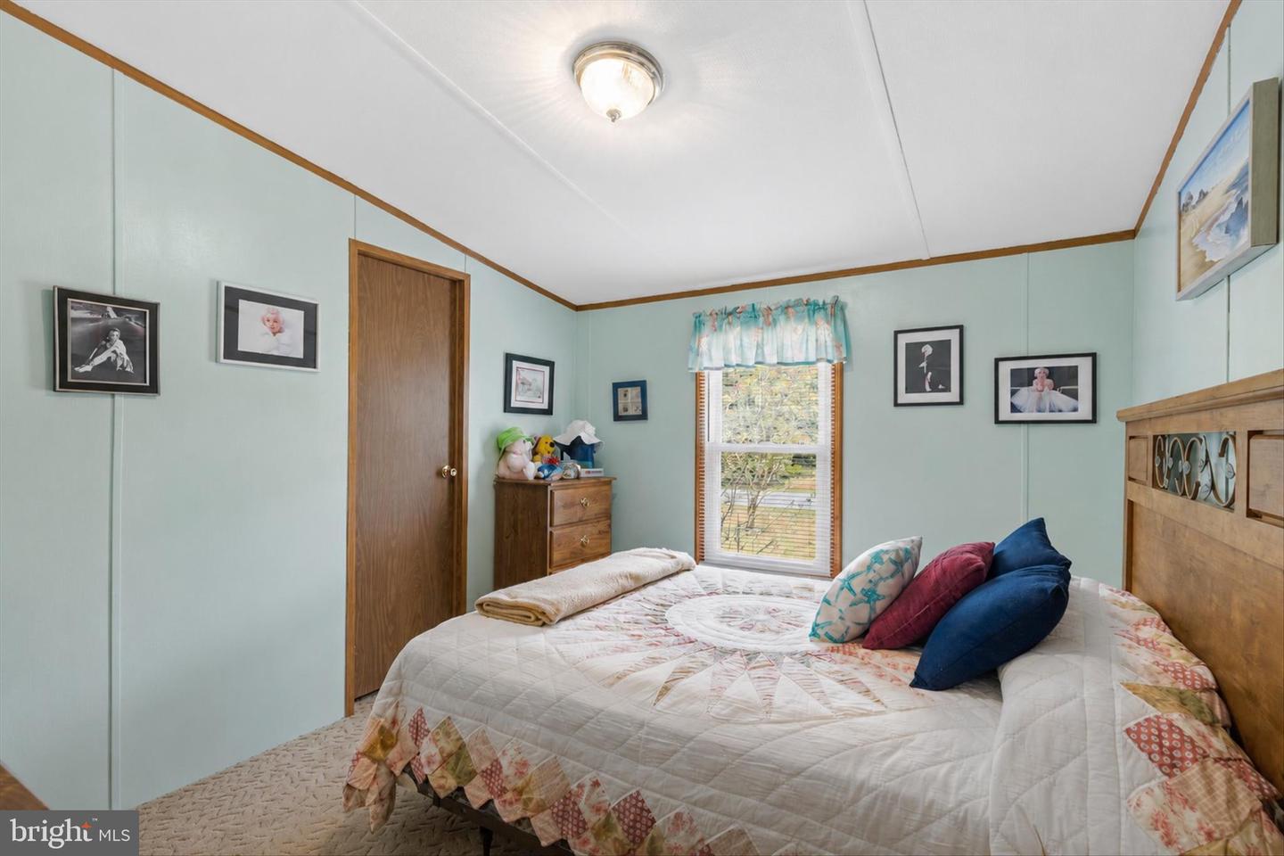 24128 Celtic St Property Photo 26